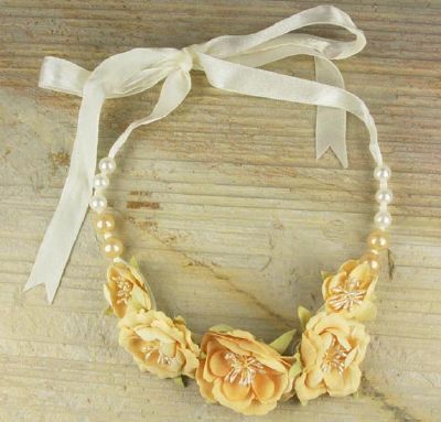 Fleur Scrapbook Jewelry Daffodil